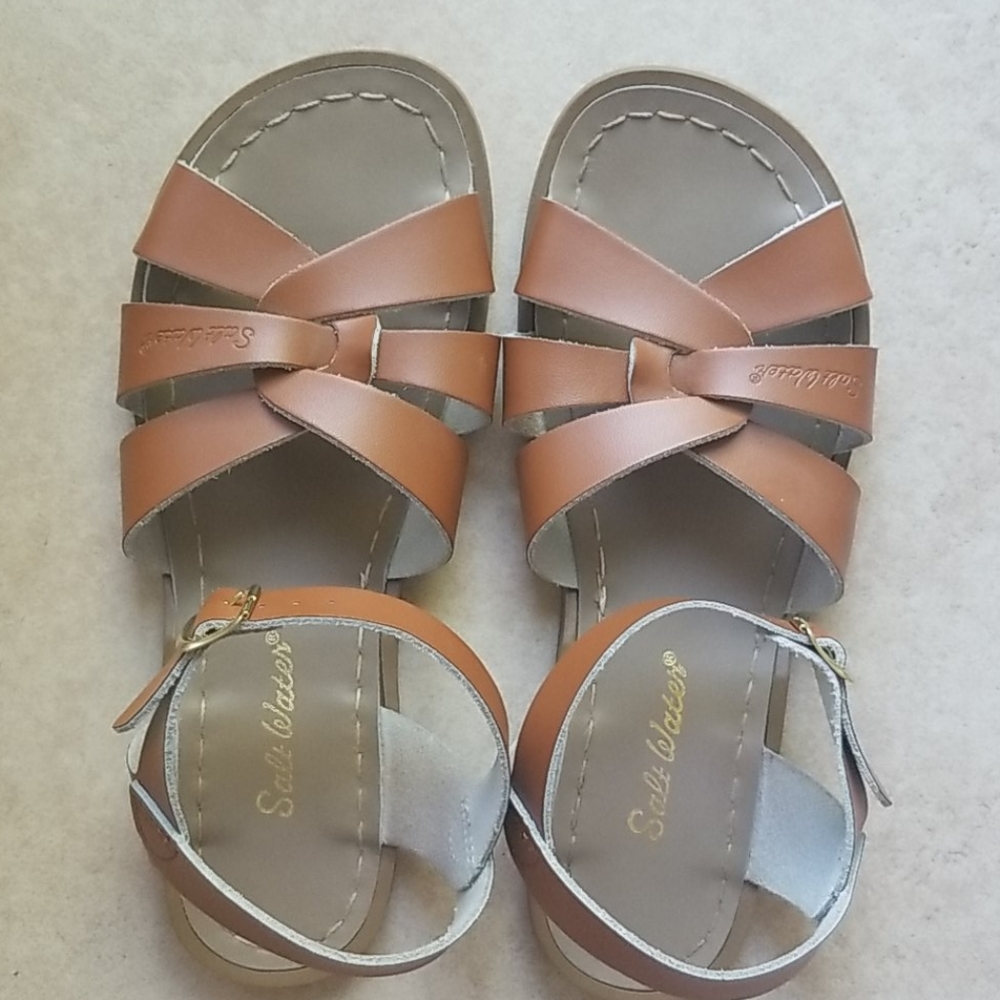 Womens brown Saltwater Sandals